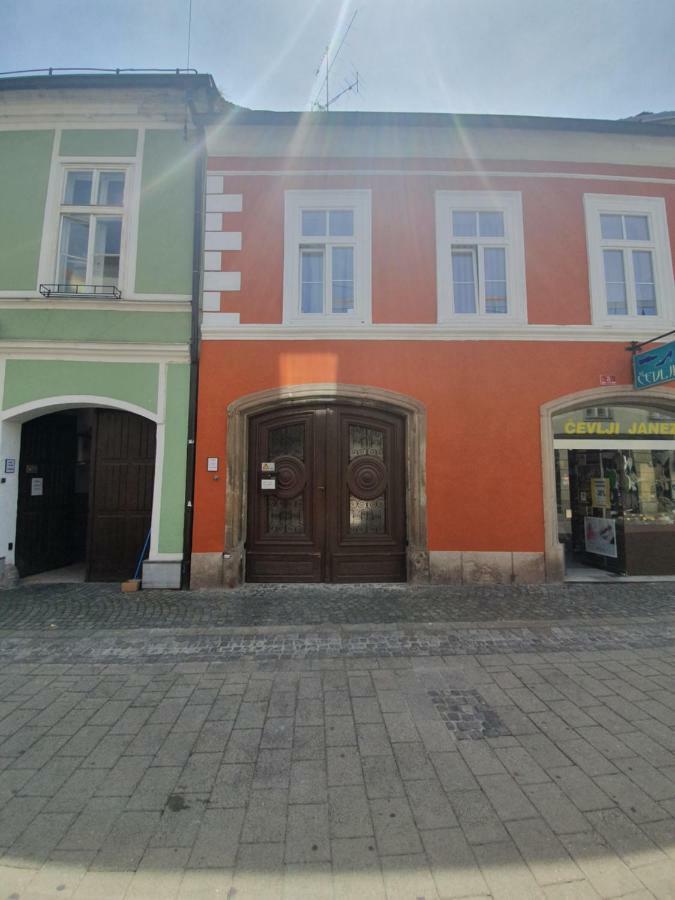 Minidorm Rooms In Heart Of City Center Marburgo Esterno foto
