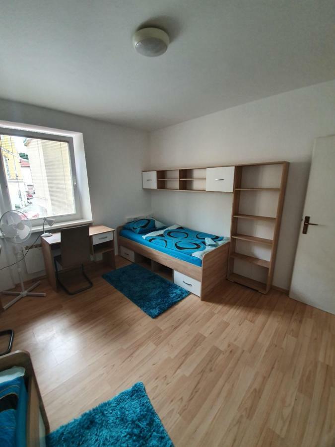 Minidorm Rooms In Heart Of City Center Marburgo Esterno foto